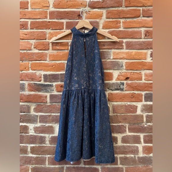 J.O.A - Navy Lace mini Dress - XS - fully lined - hulwithkids.com